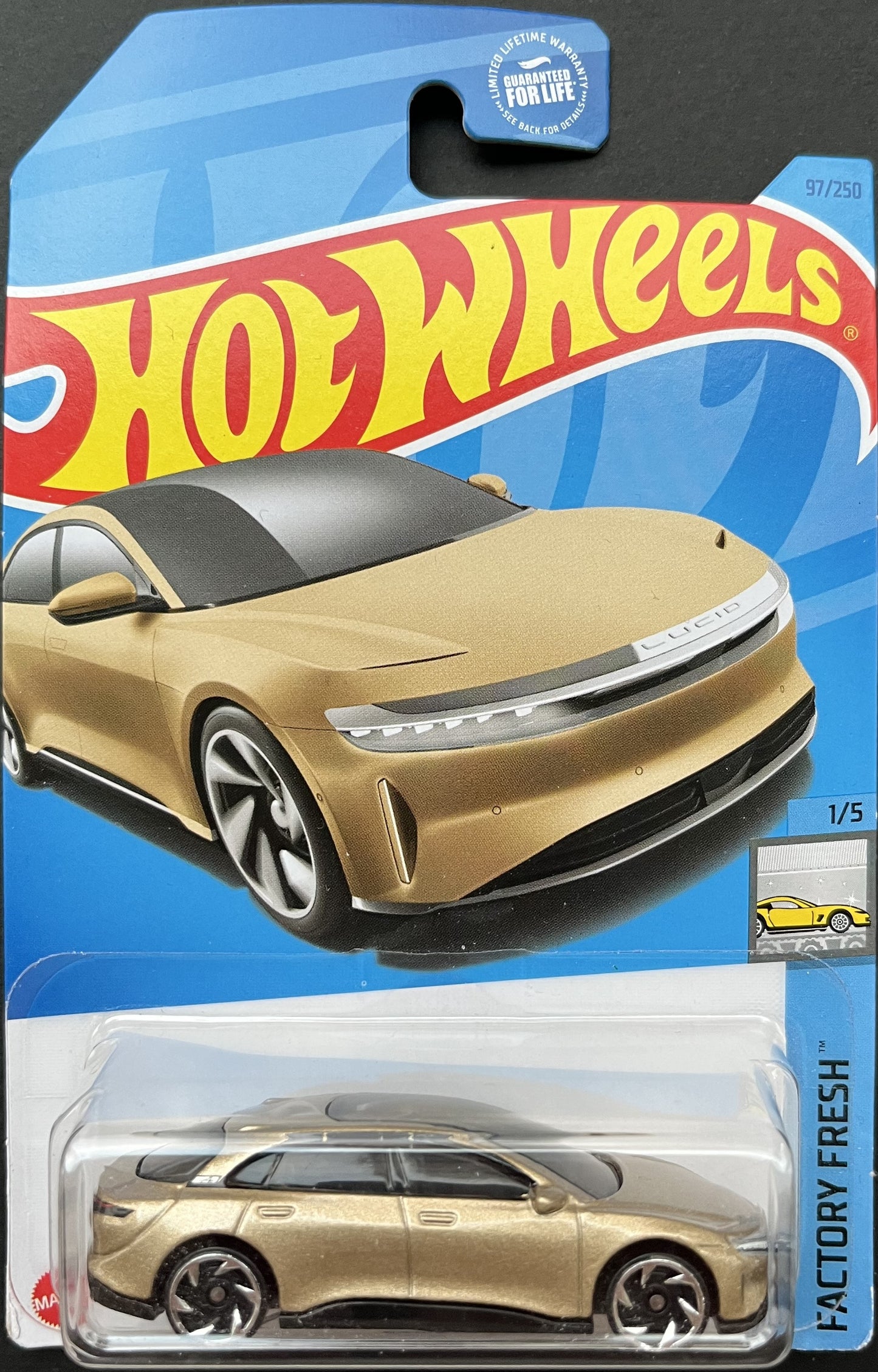 Hot Wheels Lucid Air (gold)